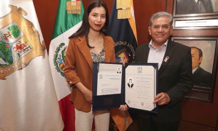 ¡Hace historia!; UAdeC entrega primer Título Profesional con Perspectiva de Género