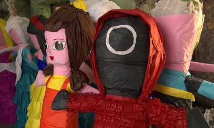 Venden en Saltillo piñatas del Juego del Calamar