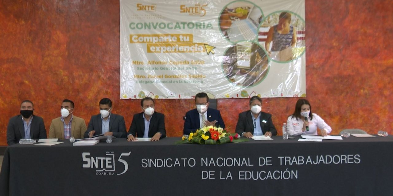 Reconocen a maestros de Coahuila