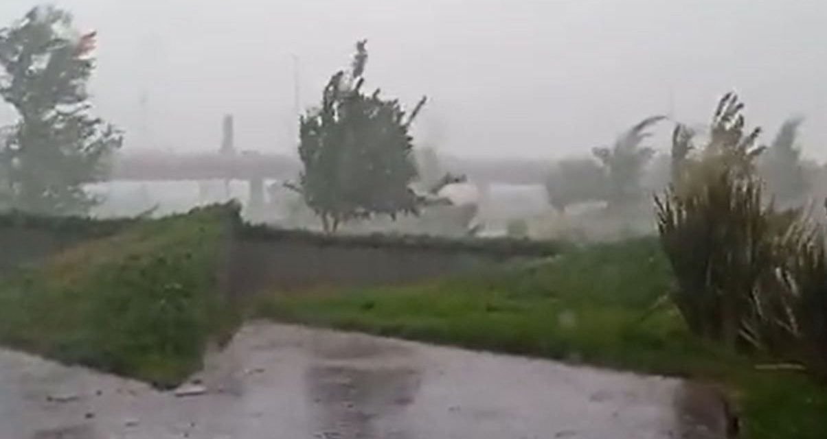 Sorprende fuerte tormenta a Saltillo