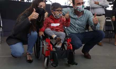 DIF Saltillo beneficia a miles de personas con operaciones y aparatos funcionales