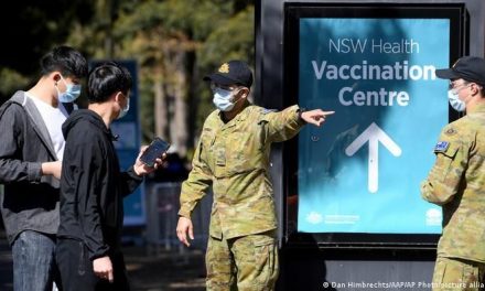 Australia buscará poner en cuarentena a los no vacunados