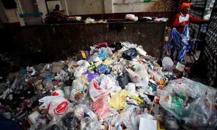 México retrocede en prohibición de plásticos
