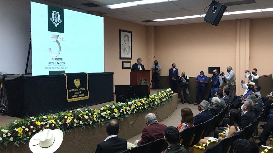 Rector de la Narro rinde su Tercer Informe en Saltillo
