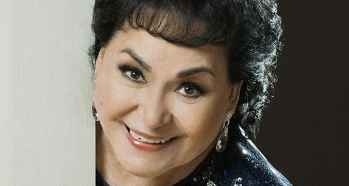¿Qué hizo Carmen Salinas durante su carrera como diputada federal?