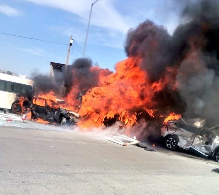 Múltiple choque deja 19 muertos en la carretera México-Puebla