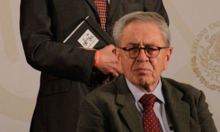Desmienten rumores de renuncia de Jorge Alcocer en Secretaría de Salud
