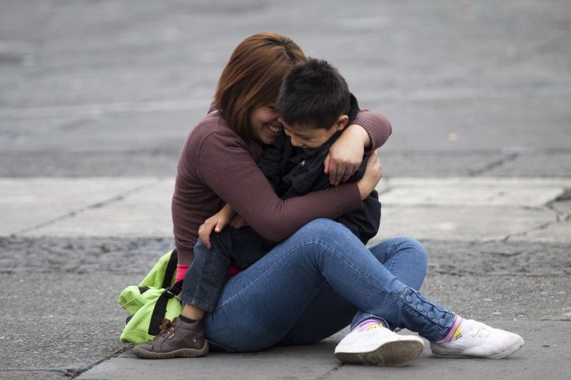 Colectivo lanza campaña en apoyo a jóvenes madres