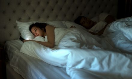 Esta es la relación entre tu hora de dormir y los problemas cardiacos