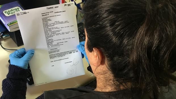 Oculta la muerte de su esposo y esconde su cuerpo para seguir cobrando pensión en Estados Unidos
