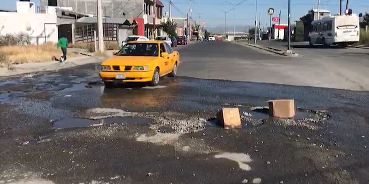 Vecinos de Nuevo Mirasierra reportan crucero deteriorado