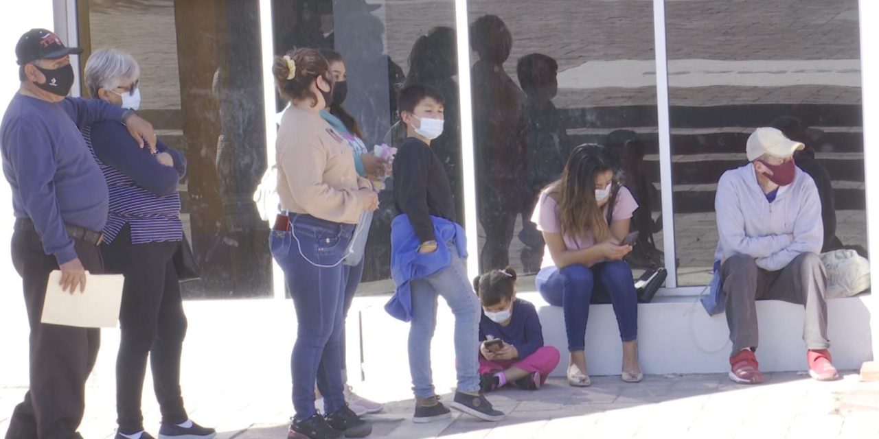 Con gran demanda módulo del INE en Ramos Arizpe