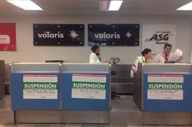 Profeco colocó sellos de suspensión a Volaris y Viva Aerobus