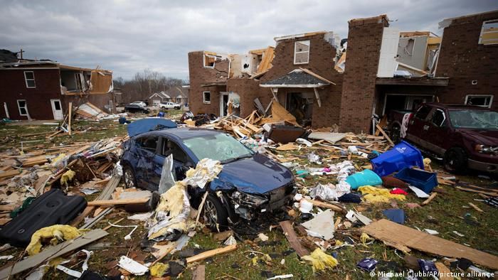 Abuelitos murieron tomados de la mano en el tornado de Kentucky
