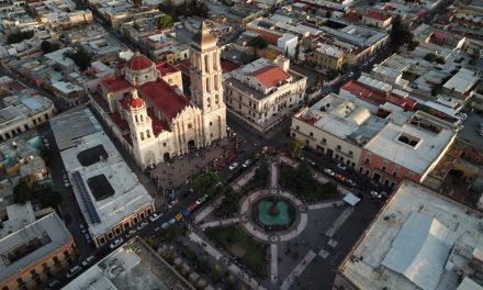 Centro Histórico de Saltillo recupera ventas; se preparan para cuesta de enero