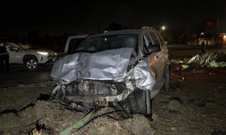 Pierde la vida en aparatoso accidente vial en Saltillo; dos personas más quedan heridas de gravedad