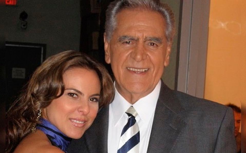 ‘Aguanta vara’; Papá de Kate del Castillo le responde a Galilea Montijo