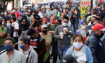 Inegi revela que 4 de 10 mexicano no completan para los gastos del hogar