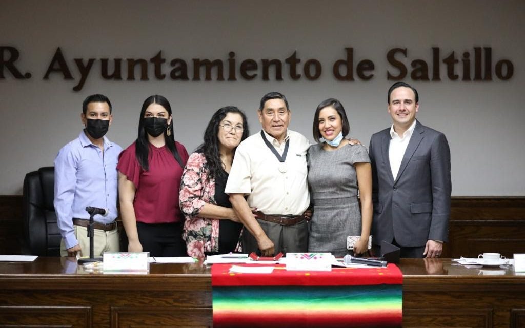 Manolo Jiménez reconoce trabajo de los colaboradores municipales