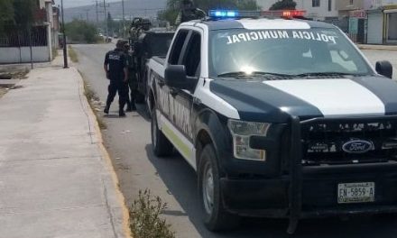 Hombre le propina golpiza a sujeto de 37 años que tenía deseos carnales con su hija de 15 años en Monclova