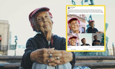 Abuelita ‘muy carismática’ le pide a joven fotógrafo que le tome fotos a cambio de manzanas en Saltillo