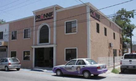 Bebito con costillas rotas y hermanito de 3 años son resguardados por Pronnif Monclova
