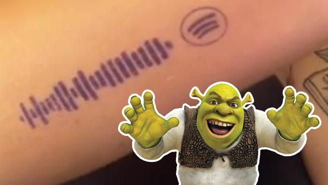 Joven se tatúa código para reproducir canción de Shrek