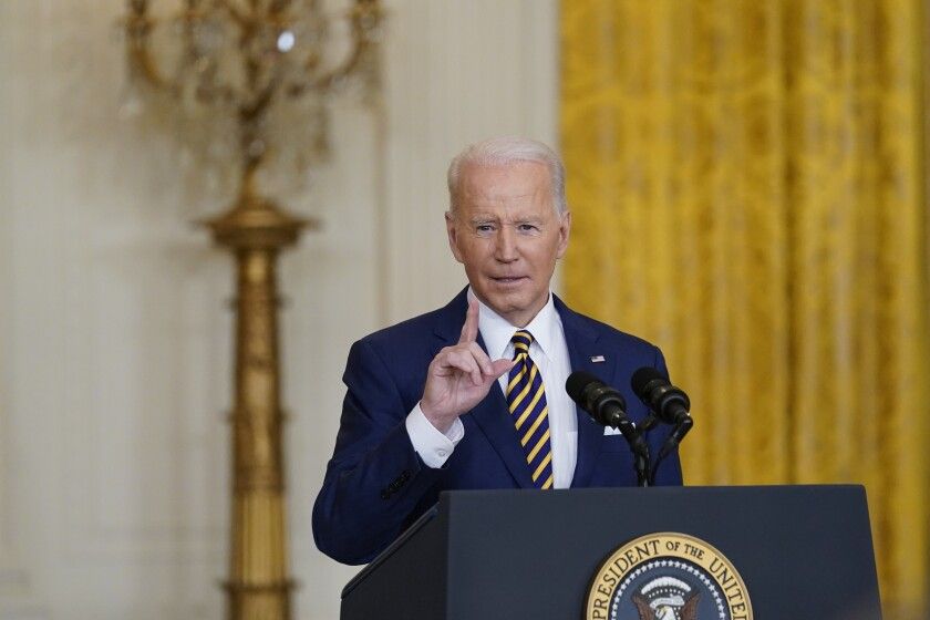 Joe Biden explota y llama a reportero ‘estúpido hijo de perra’