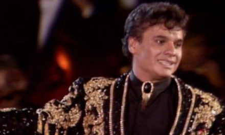 FC Juárez se pone ‘divo’ y lanza jersey de Juan Gabriel