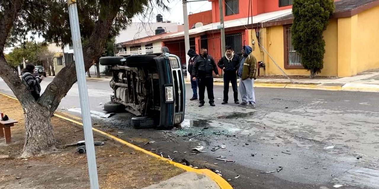 Vialidad: Se registra accidente en Virreyes Residencial de Saltillo (Video)