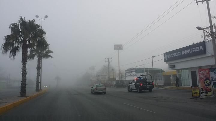 Autoridades municipales actúan ante las bajas temperaturas; previenen evitar accidentes y tragedias en Saltillo
