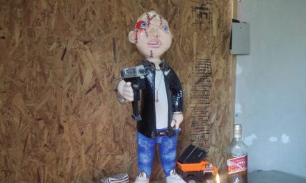 ‘Robacarros’ son detenidos; rendían culto a ‘Chucky’