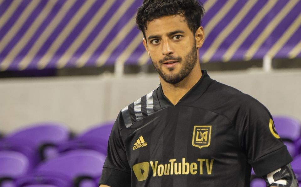 Rayados iría por Carlos Vela para reforzarse tras derrota en el Mundial de Clubes