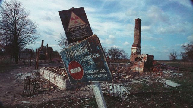 Rusia invade zona de exclusión nuclear Chernobyl