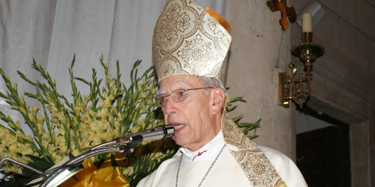 Saltillo podría tener un Santo; buscar canonizar al Obispo Villalobos