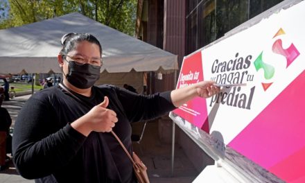 Premia Saltillo a contribuyentes cumplidos, realizan sorteo de predial