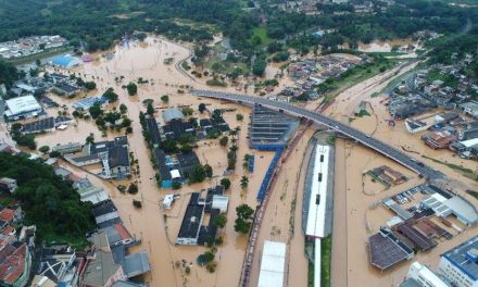 Más de 100 muertos dejan lluvias y deslaves en Brasil ¡Fuertes imágenes!
