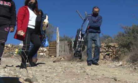 Entrega Fundación RCG silla de ruedas