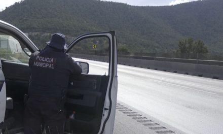 Se vigilarán puentes y carreteras de Saltillo por frente frío: Chema Fraustro