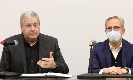Chema Fraustro anuncia nuevos vuelos comerciales