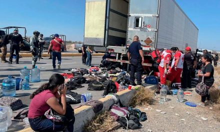 Detienen a conductor que abandonó migrantes en Monclova