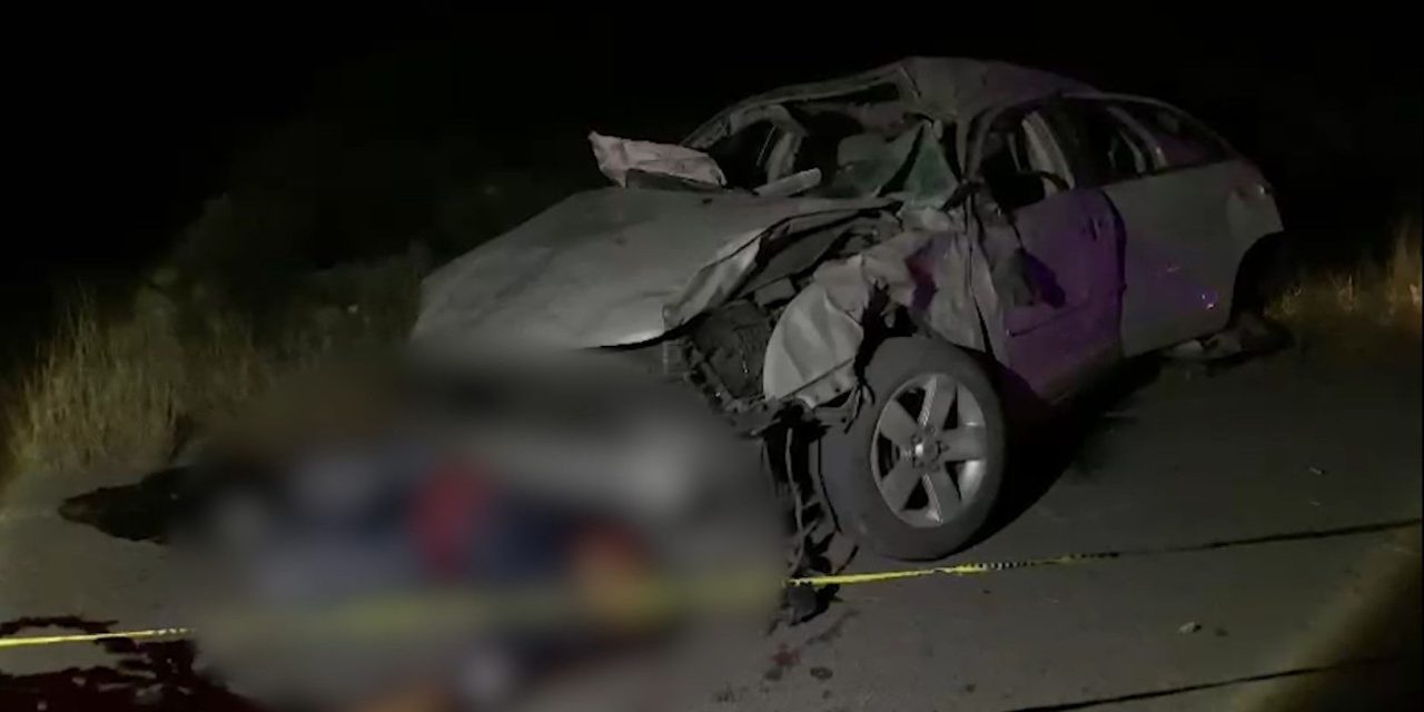 Presunto Agente de la Fiscalía muere tras una volcadura en Saltillo
