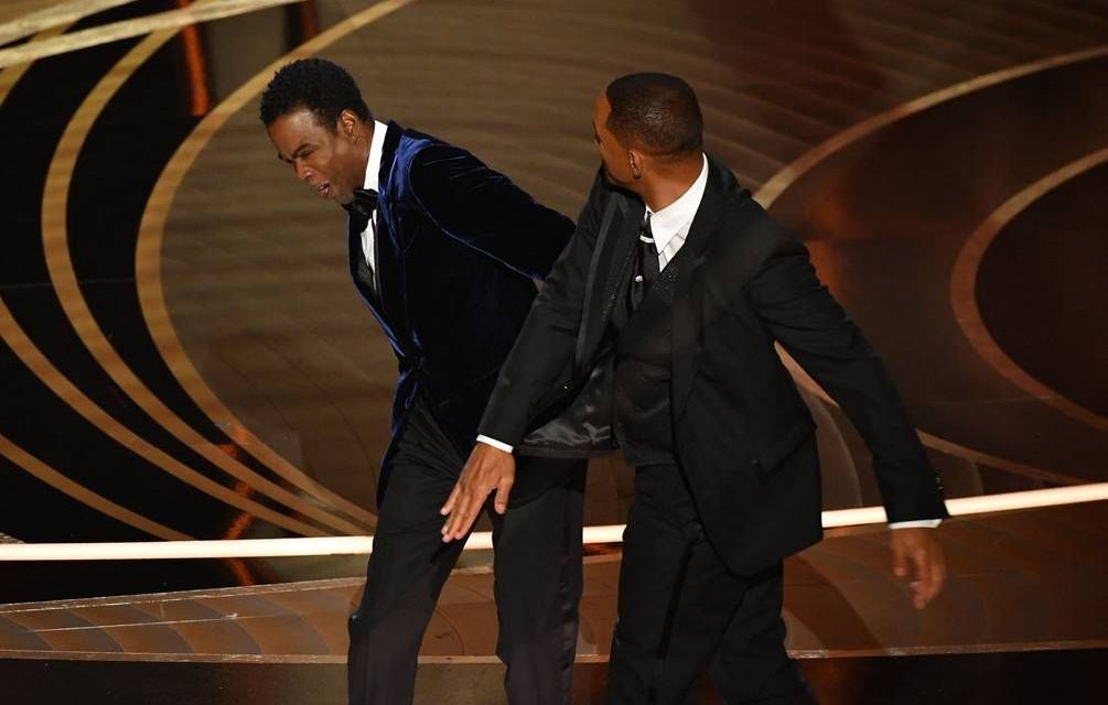 La predicción del 2016 donde hablaban del golpe de Will Smith a Chris Rock en los Premios Oscar