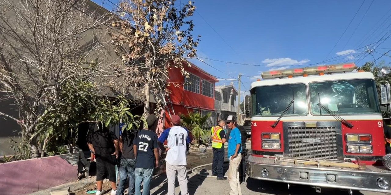 Incendio provoca alarma entre vecinos de Saltillo