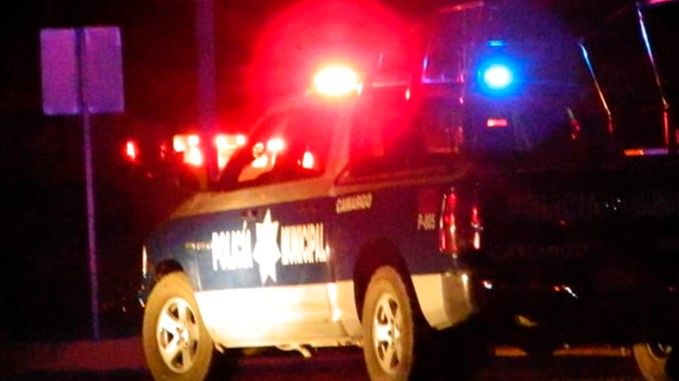 Joven de 17 años salió por su cena y terminó manoseada… vecinos golpean al responsable en Saltillo