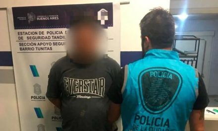 Detienen a hombre por secuestrar a su novia y dejar que otros la violaran