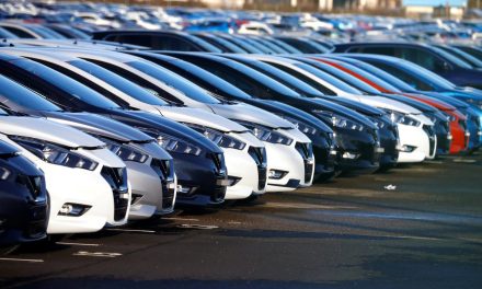 Cada vez es más complicado comprar un coche nuevo en México; sube el 55% del costo