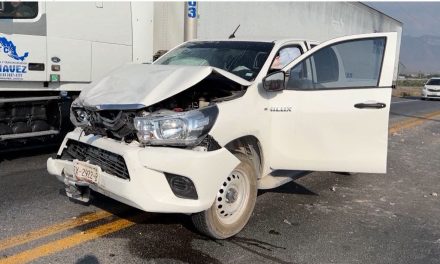 Aparatoso choque en Carretera 57 deja lesionados de gravedad
