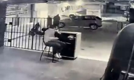 Así fue el momento en que sujetos mataron a cadenero de bar en Cancún (Video)