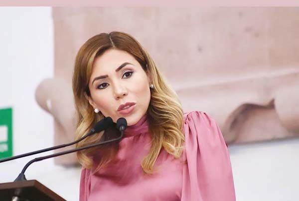 Tania ‘la prepotente’ Flores: siguen escándalos de la alcaldesa de Múzquiz